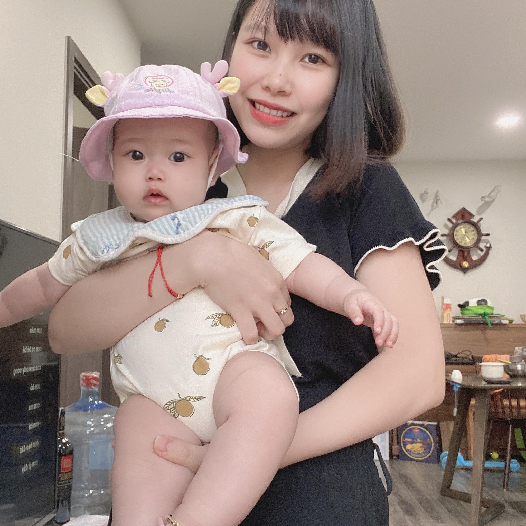 Mẹ Nhung Lê